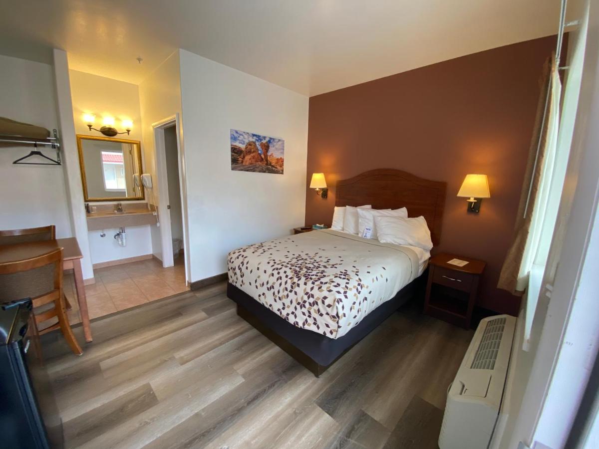 Adventure Inn Моаб Экстерьер фото